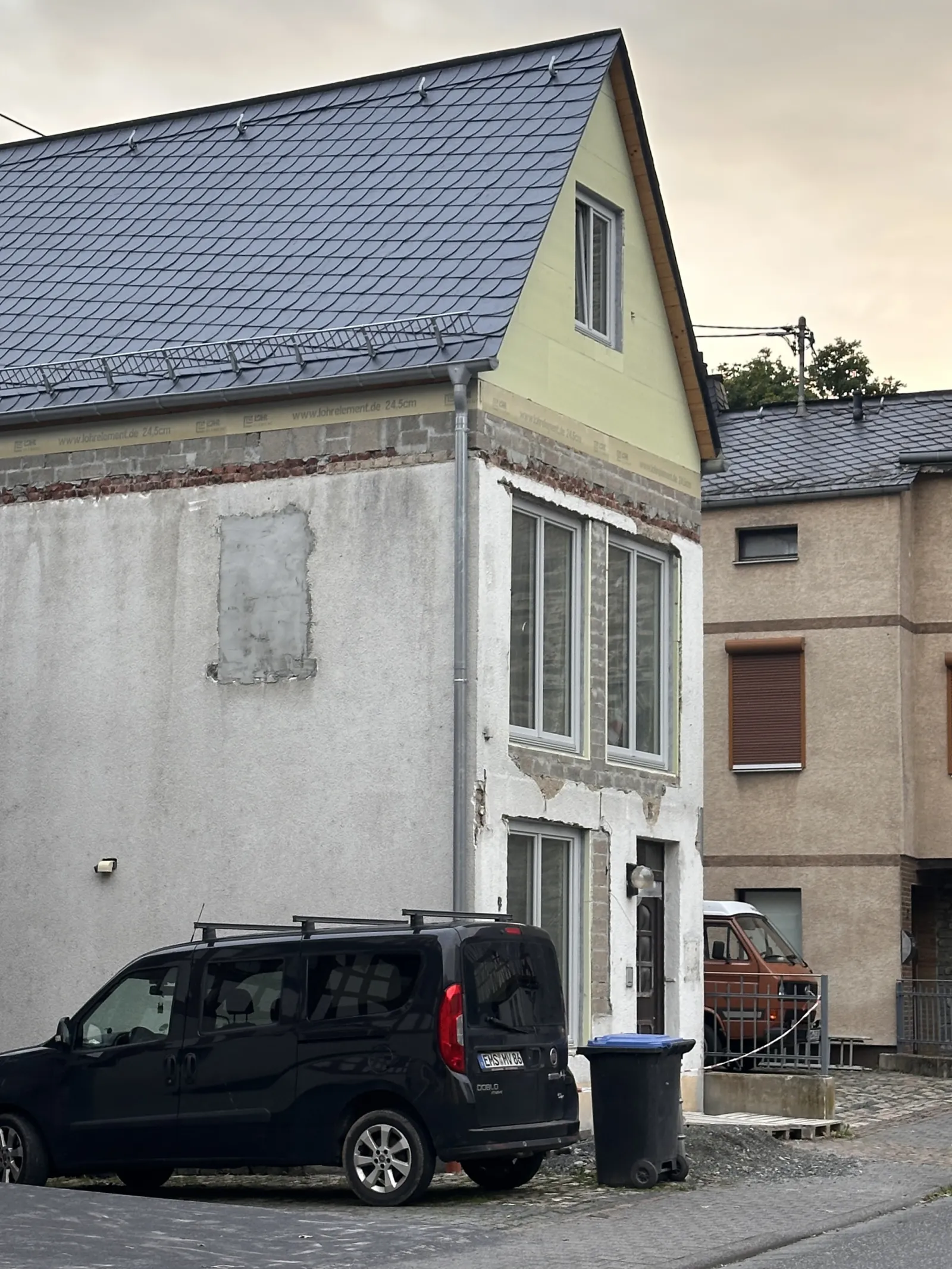 Wohnhaus an der Lahn gallery image