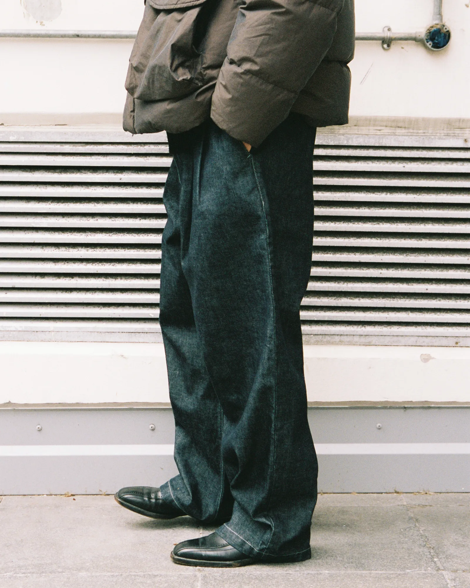 NEITHERS AW23 gallery image